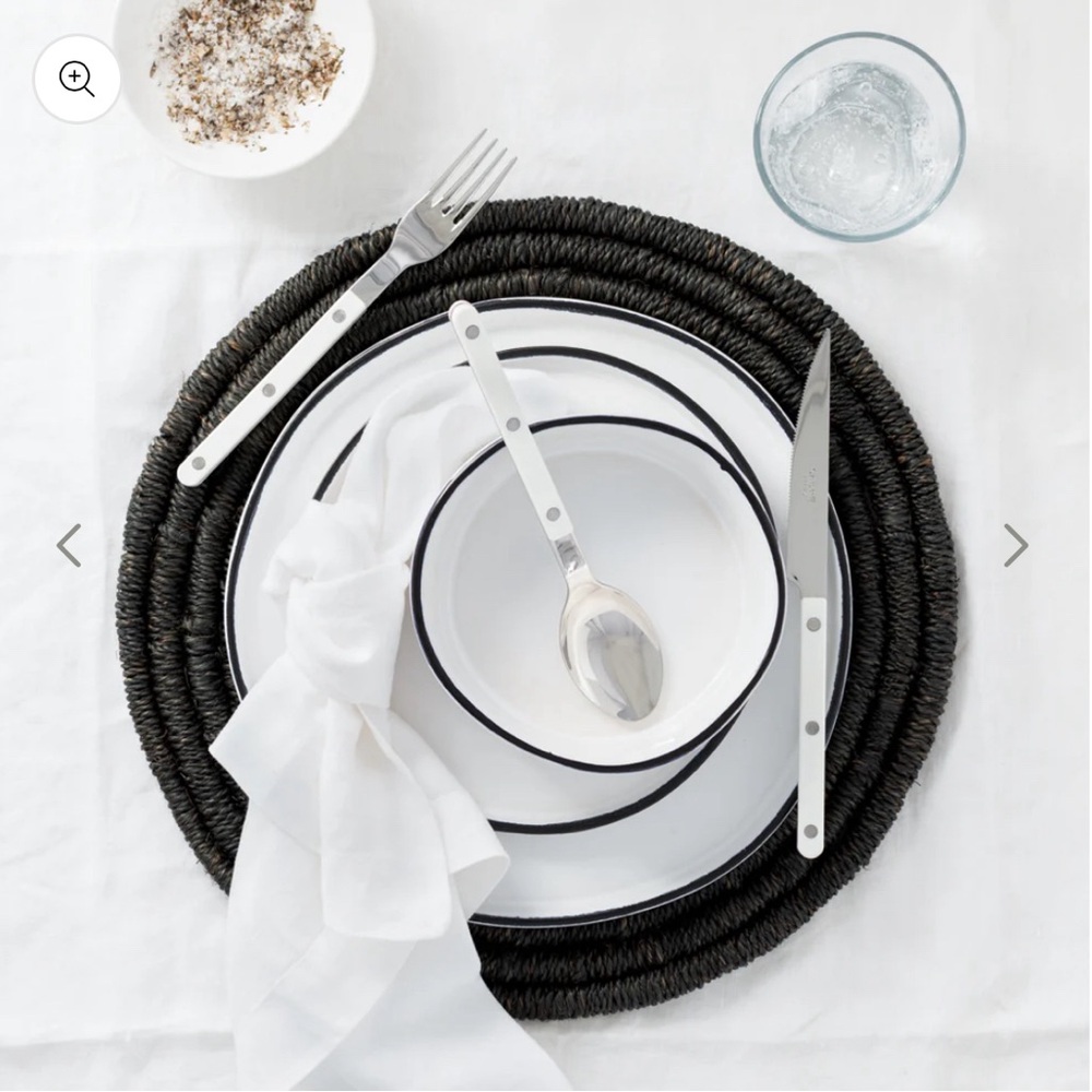 6 Hudson Grace Round Black Woven Abaca Placemat 15”